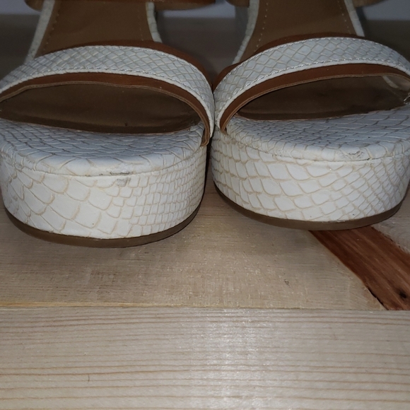 White wedge sandals - 255 - Picture 11 of 13